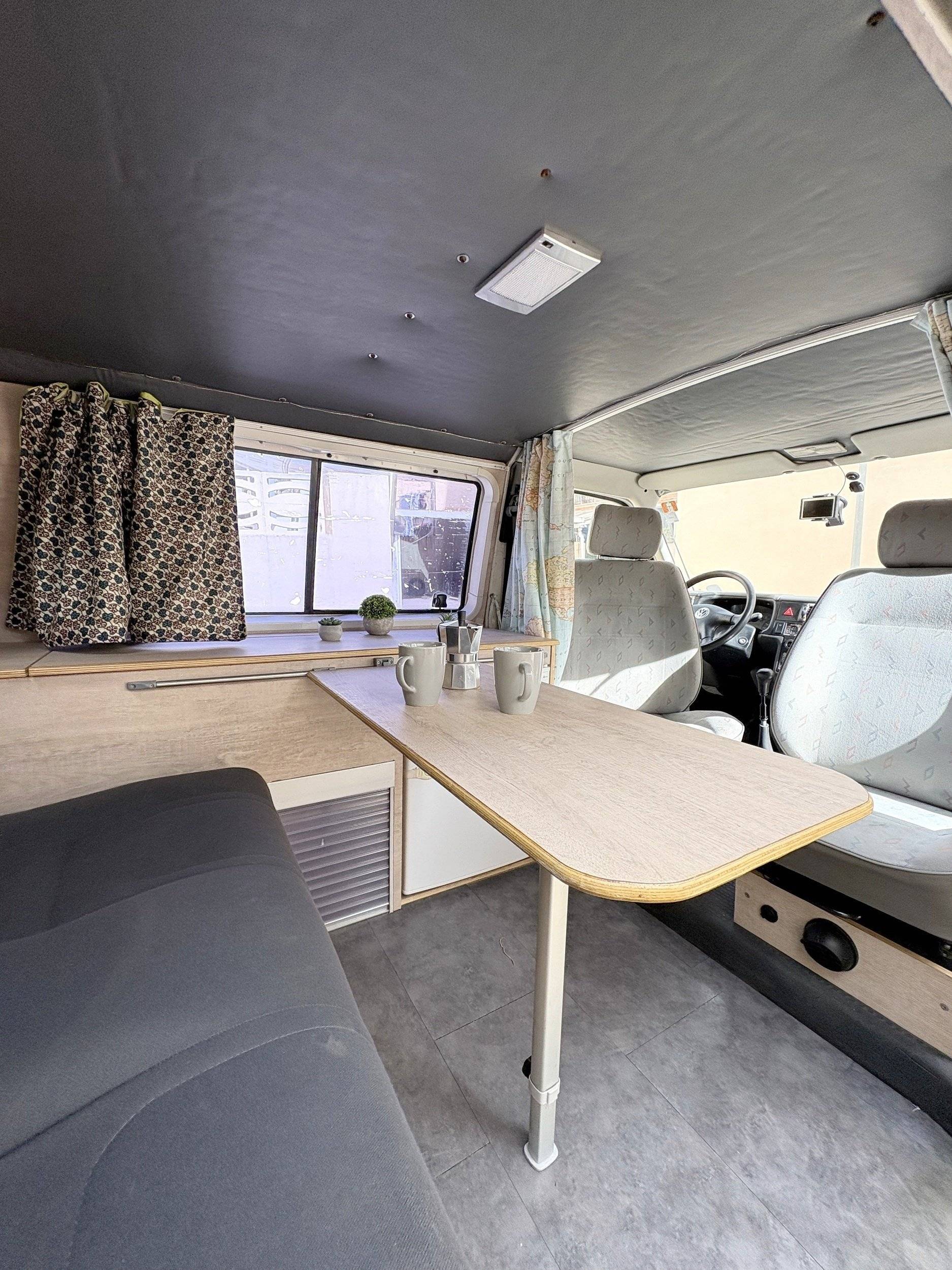 Volkswagen T4