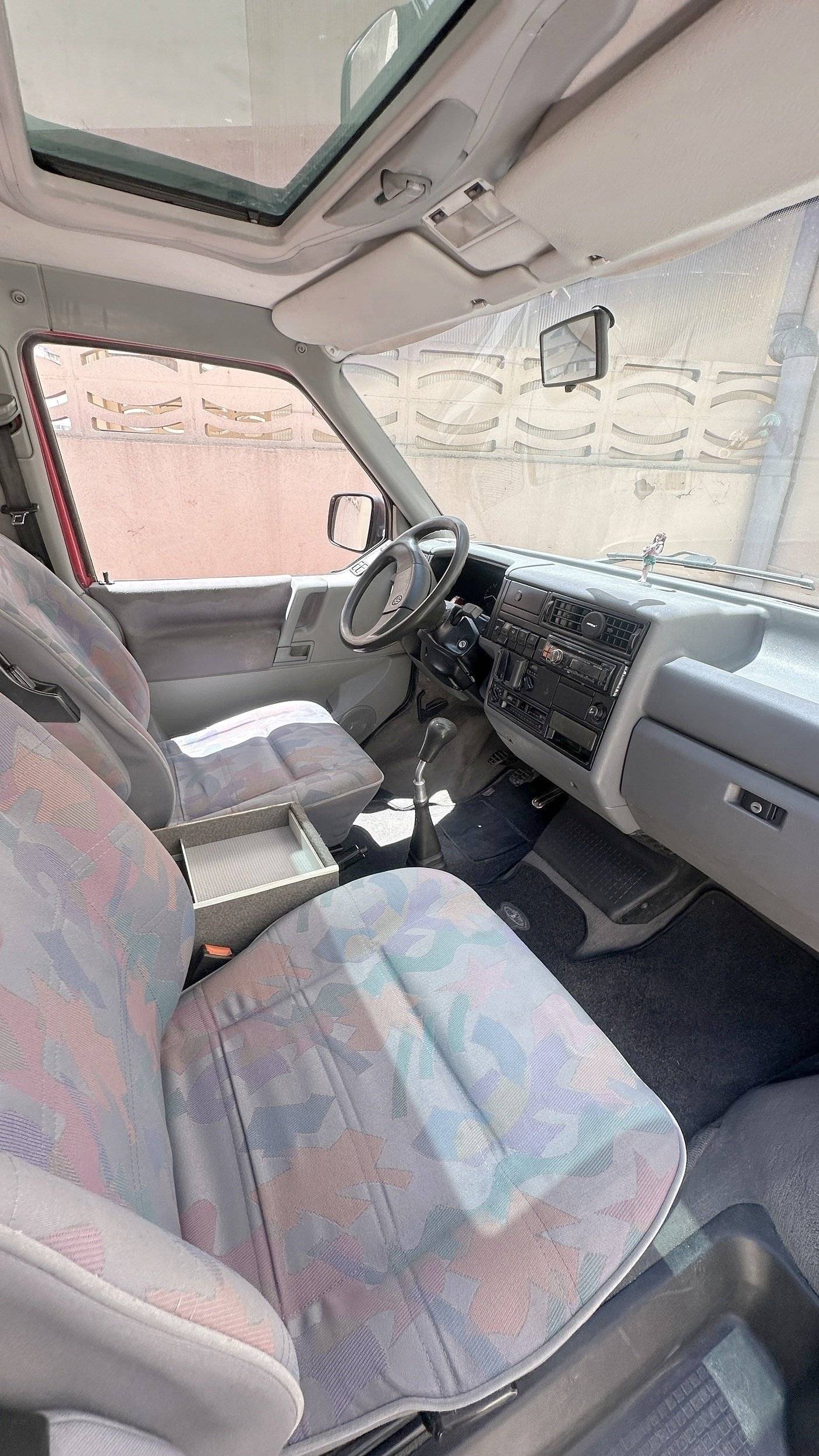 Volkswagen Caravelle