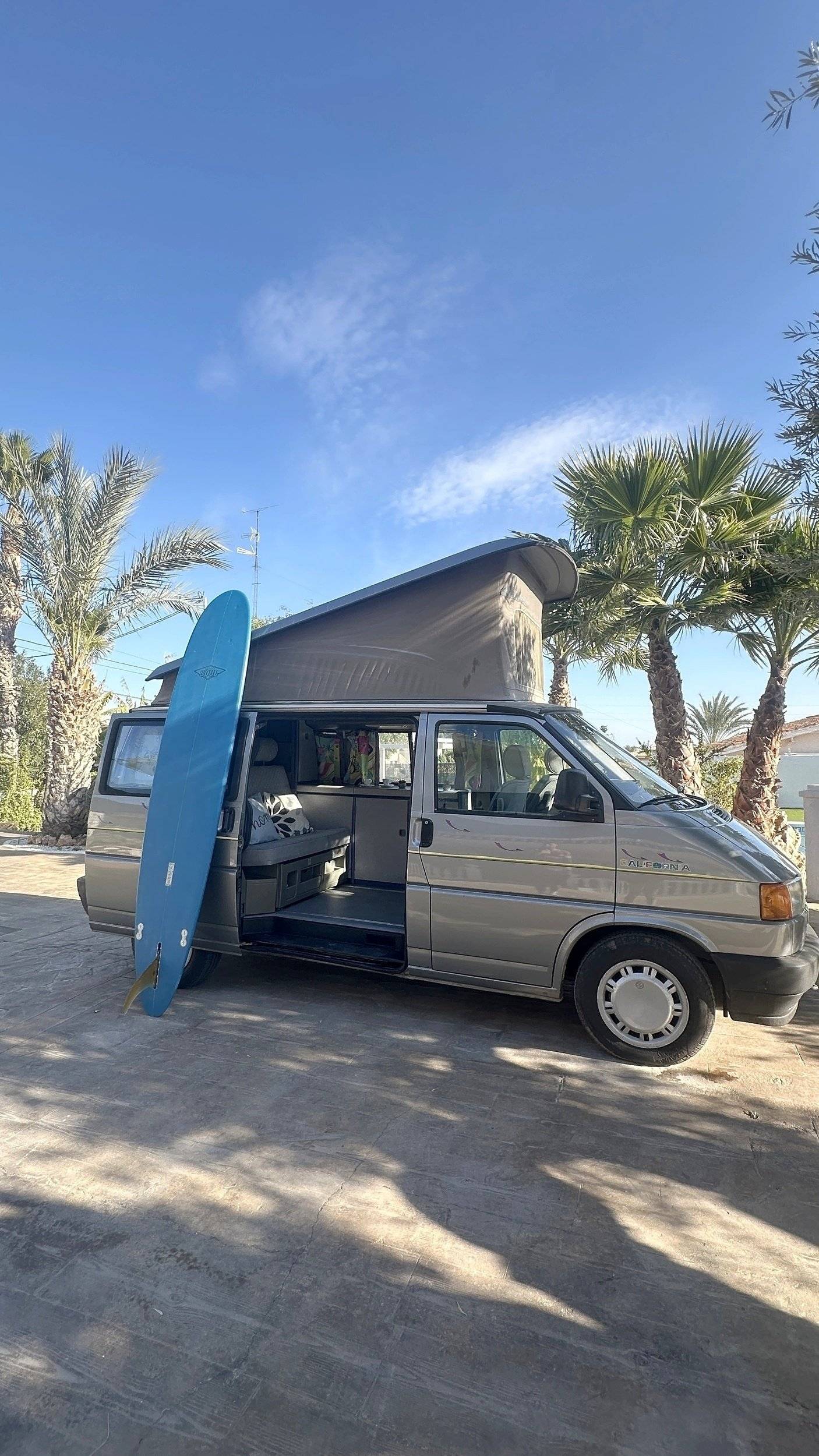 Volkswagen Caravelle Premium